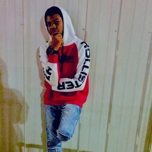 Meet your Posher, Tatoo